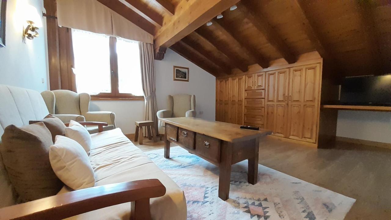 Apartamentos El Haya 코스가야 외부 사진
